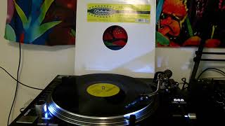 Delicious - Groove Is In The Heart (Club Mix)