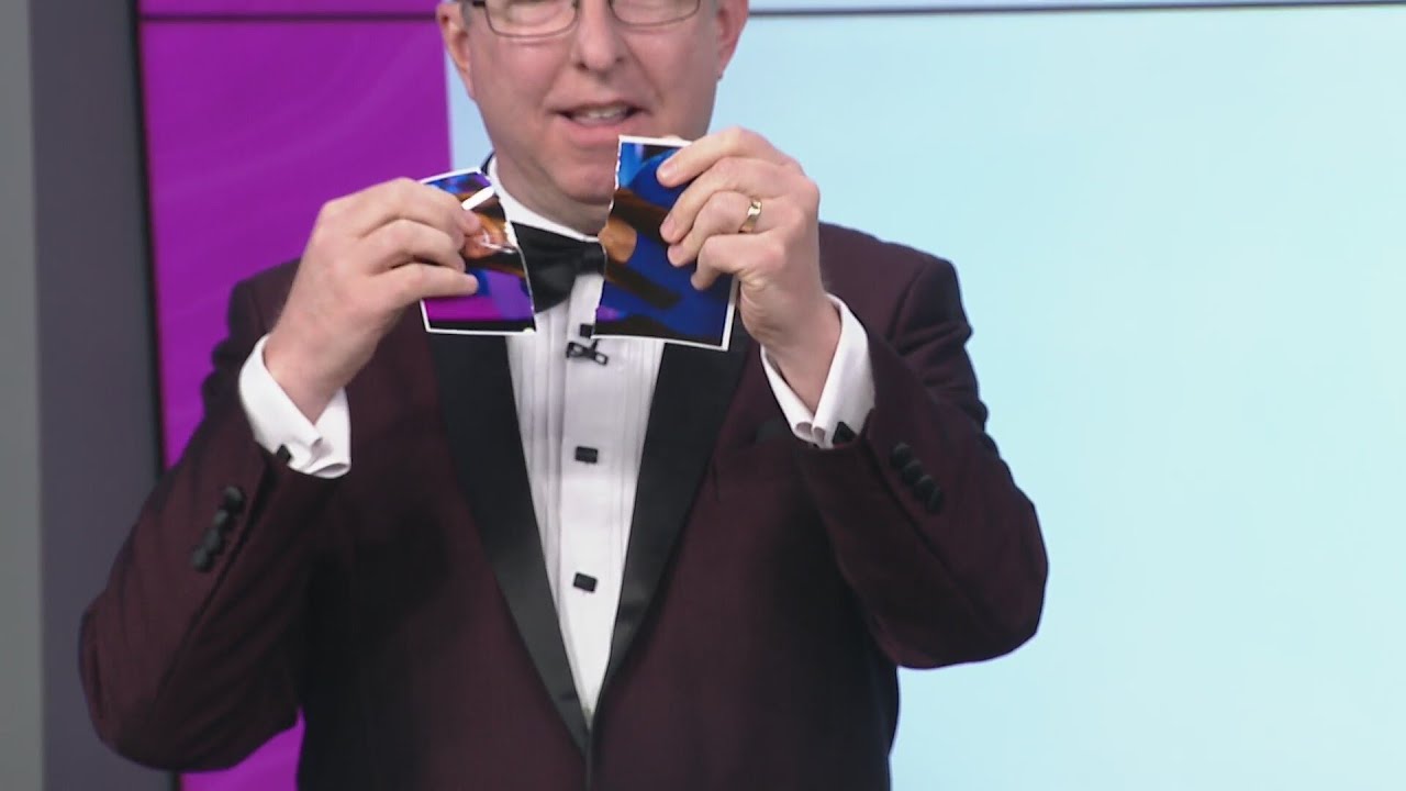 Mentalist Joe M. Turner brings magic and mind tricks to Memphis