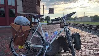 preview picture of video 'Bikepacking Southern Illinois tour day 1'
