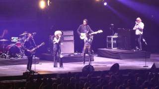 Little Big Town - Tumble and Fall (C2C 2016, London)