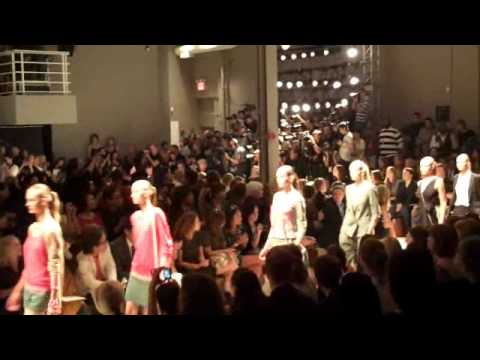 DKNY New York SS2010