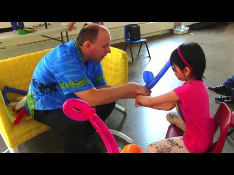 Dan Ryan Magician, Balloonist, Story Teller video.
