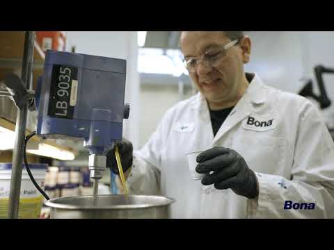 Bona Courtlines Floor Paint - Purple - Qt - Video 3