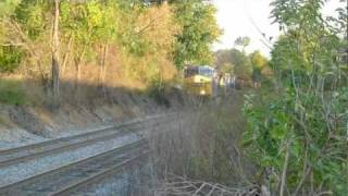preview picture of video 'CSX at Randolph Road - Clear Signal'