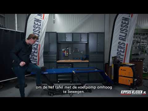 Product video thumbnail