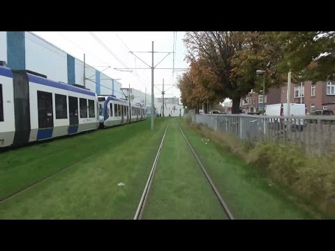 Station Hollands Spoor - Loosduinseweg | HTM R-NET tramlijn 11 | Siemens Avenio 5007