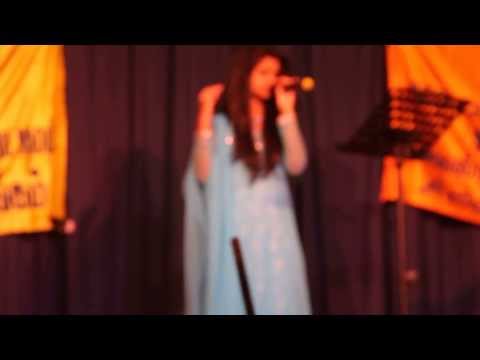 Paadu Nilave - performance by Kavya Kumar