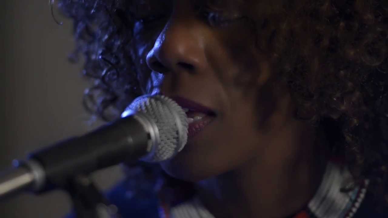 Promotional video thumbnail 3 for Coco Cognac Brown