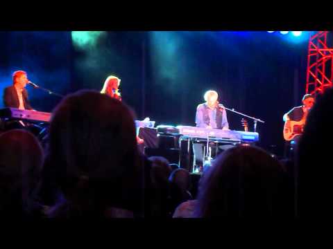 Thumbnail for Bill Medley (of Righteous Brothers) - Little Latin Lupe Lu and My Babe (Live Concert) by Bill Medley