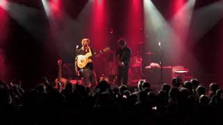 The La's - Stripped Back - 'I.O.U.' (ULTRA RARE EXCLUSIVE FOOTAGE) 2011