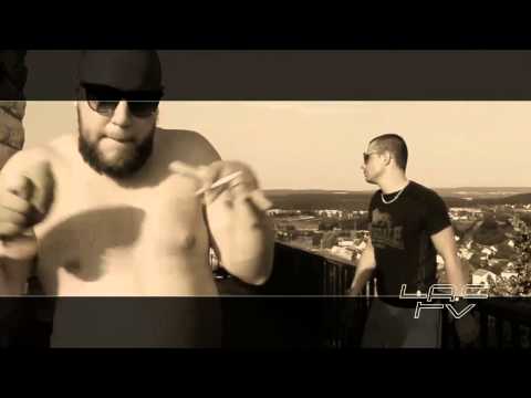 MIKE & KISTE - SCHWARZ & WEIß