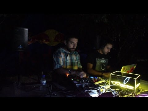 Freshkitos - Yellow Glasses Electronic Sessions - Under Water Love