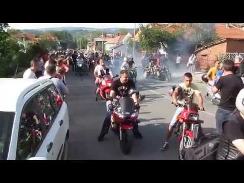 Rolling Wheels Berlin Bike Weak 2014 - Moto skup PIrot - defile gradom