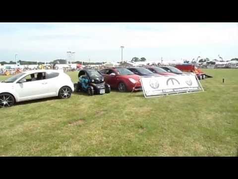 Mangoletsi & The Kangaroo Kid at the Cheshire Show 2013