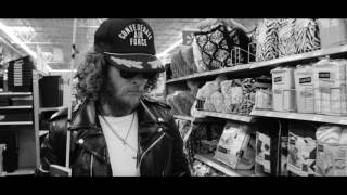 Yelawolf - Kicking It With Jim Jonsin (Parkland Playhouse)