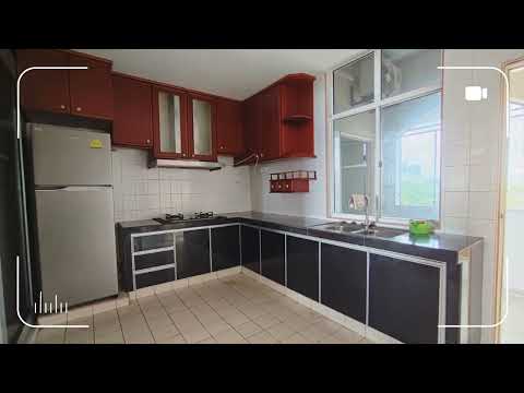 Stulang Villa with Sea View for RM3,000!