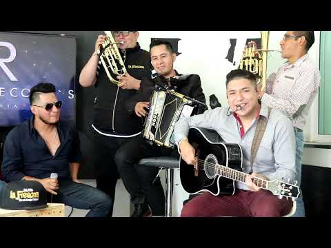 LA 3-27 | Me Llamas feat. Banda La Fregona (En Vivo 2019)