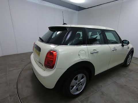 2018 Mini Cooper D 5 Door walkaround video