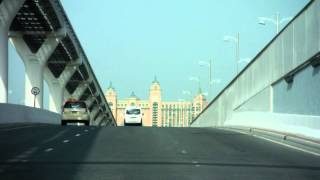 preview picture of video 'Road to Atlantis The Palm Dubai Hotel & Resort - The Palm Jumeirah Dubai'