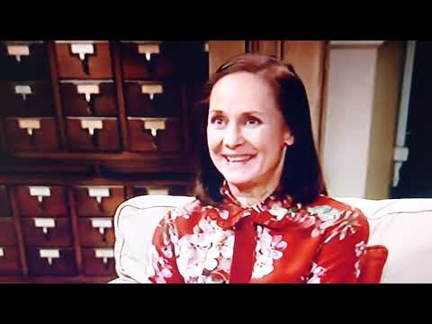 Saludo de la madre de Leonard al padre de Leonard.