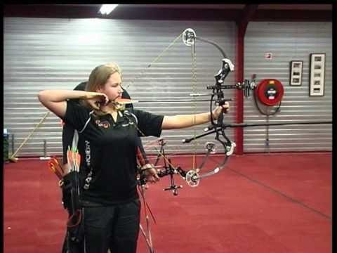 Handboogschutter Inge van Caspel