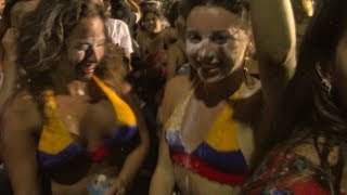 Barranquilla Colombia Carnival Nightlife - Baila la calle