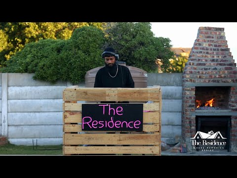 Meshin is in The Residence - Old School House