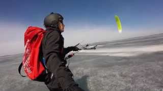 preview picture of video 'kiting on lake Mendota - Madison'