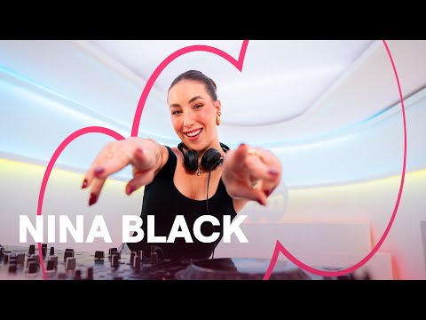 MNM Party: Nina Black