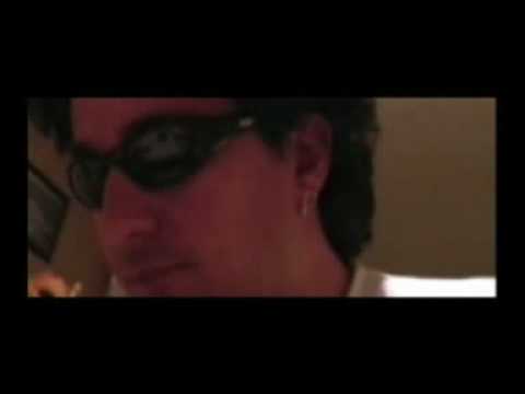 Videoclip de Requiem Pour Un Con — Martin Solveig