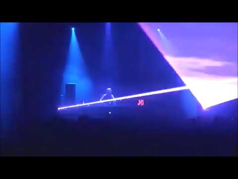 👸👱 Raving George ( You're Mine feat Oscar The Wolf) 🍒 Charlotte de Witte 🍒 Original Mix