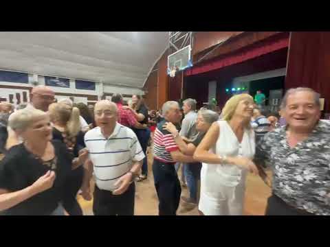 Horacio Musical en la fiesta de los Abuelos y la familia En Carlos Pellegrini  santa fe.