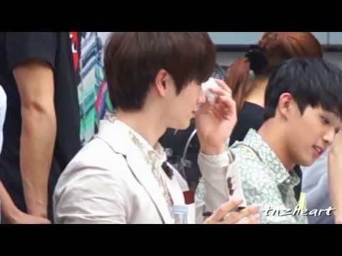 130518 BTOB Press Play Fansign (Sungjae Focus)
