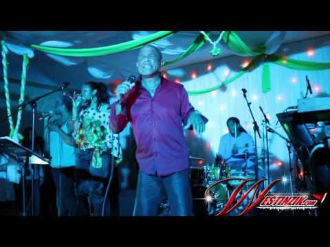 Francky Vincent au Salon Mangrove