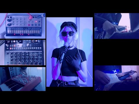 𝐙𝐞𝐟𝐞𝐚𝐫 & 𝐓𝐞𝐲𝐚 𝐅𝐥𝐨𝐰 - 𝐀𝐥𝐨𝐧𝐞