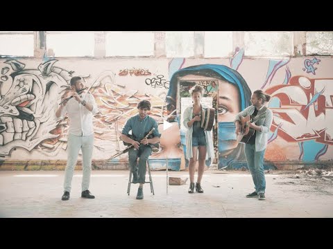 Rùn - Scarlet Town / CLIP OFFICIEL /