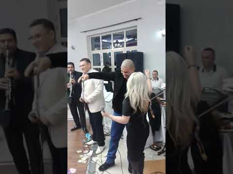 Nevruz Nuredini & Artiola Toska ( POTPURI LIVE)
