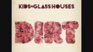 Kids In Glass Houses - Undercover Lover (featuring Frankie Sandford)