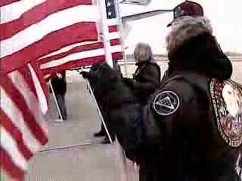 Patriot Guard Offers Hero's Welcome For Fallen Soldier