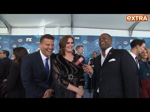 'Bones' Stars David Boreanaz & Emily Deschanel Get the Giggles, Can't Finish Our Interview