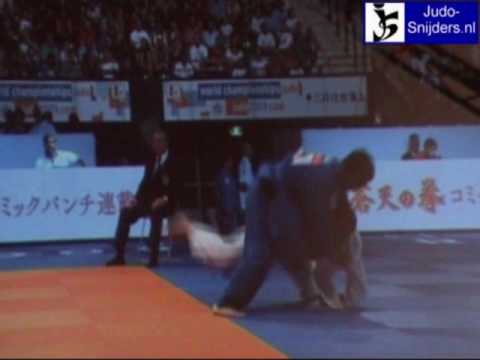 Judo 2009 Rotterdam: Anai (JPN) - Tsirekidze (GEO) [-100kg]