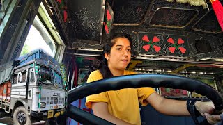 Taxi Driver Bana Rkha ha Mujhe mma ne #nehuthakur2