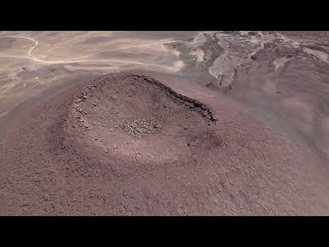 Volcán Puruña Reg. de Antofagasta, Ciudad de Calama, poblado de Chiu Chiu. 3.612 msnm, DJI Mavic3