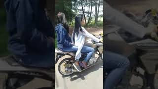 Download lagu Cewek cantik naik vixion jari jari (Vijar Situbondo) mp3 Download lagu Cewek cantik naik vixion jari jari (Vijar Situbondo) mp3