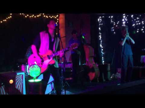 160108 Doug Deming & The Jewel Tones at Witches Den BBQ #3