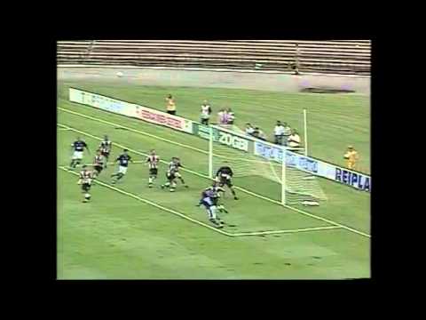 Atlético-MG 1 x 3 Cruzeiro - Copa Sul-Minas 2001