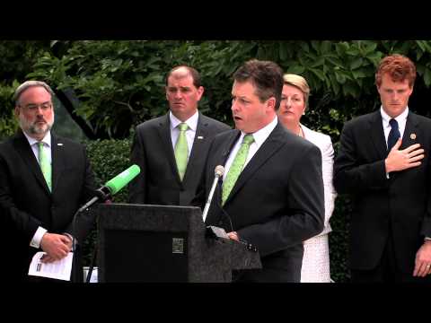 Anthony Kearns sings The National Anthem for President Kennedy tribute