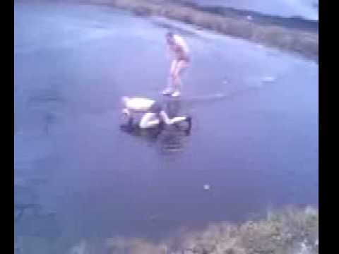 Broma pesada: Clavado en el lago