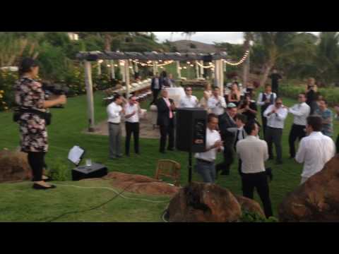 Bay Area Beats DJs :: DJing Jewish wedding