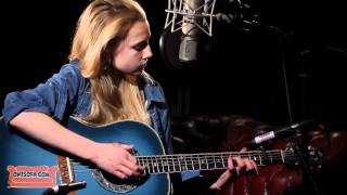 Billie Marten - Paper Thin (Original) - 12 Years Old - Ont&#39; Sofa Session